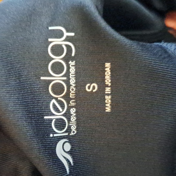 Ideology Flex Stretch Black/Coral Workout Capri's. Size Small NWT - Picture 8 of 10